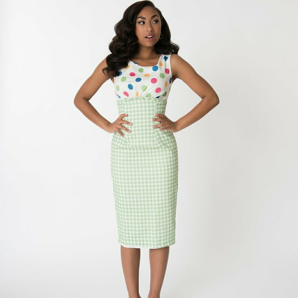 Lunch on the Terrace Dress Barbie x Unique Vintage